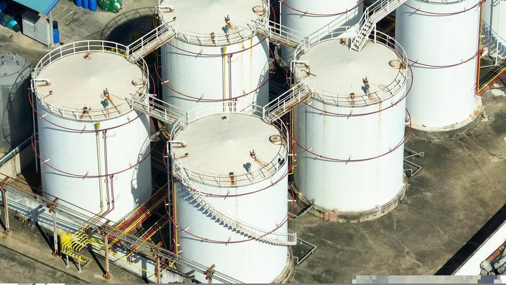 Plug Power: Improving Operating Economics Tempered by Liquidity Pressure and Uneven Equipment Demand