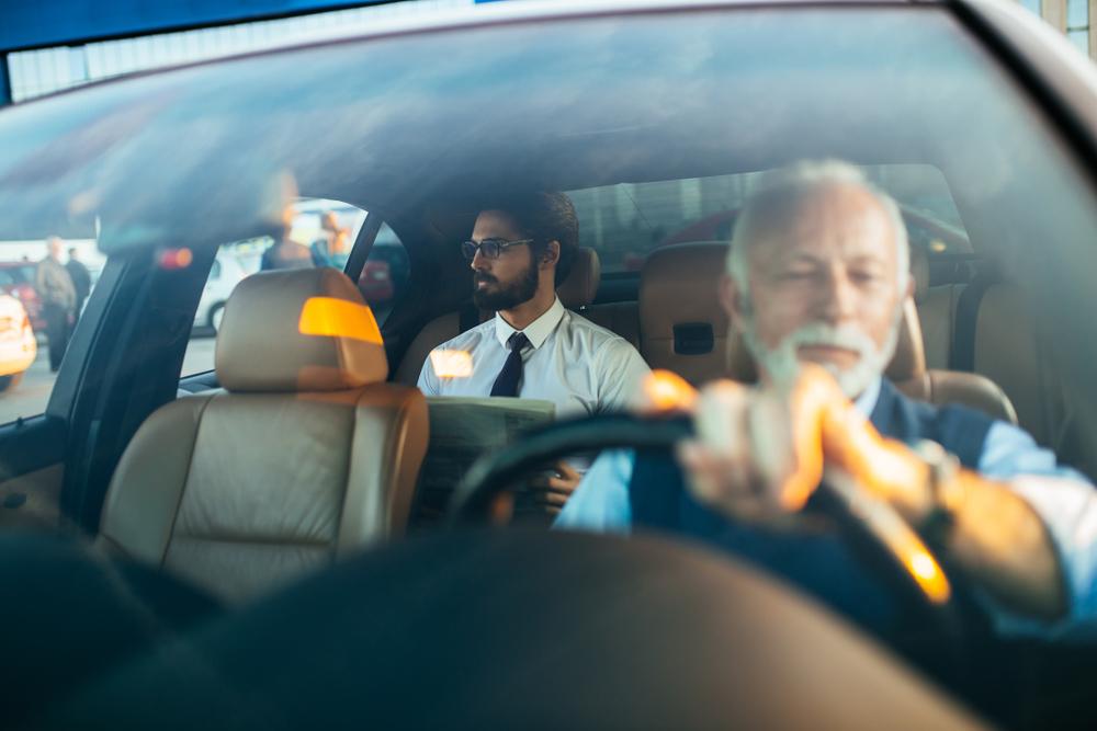 One NYSE- Listed Transportation Stock at Resistance Level: UBER